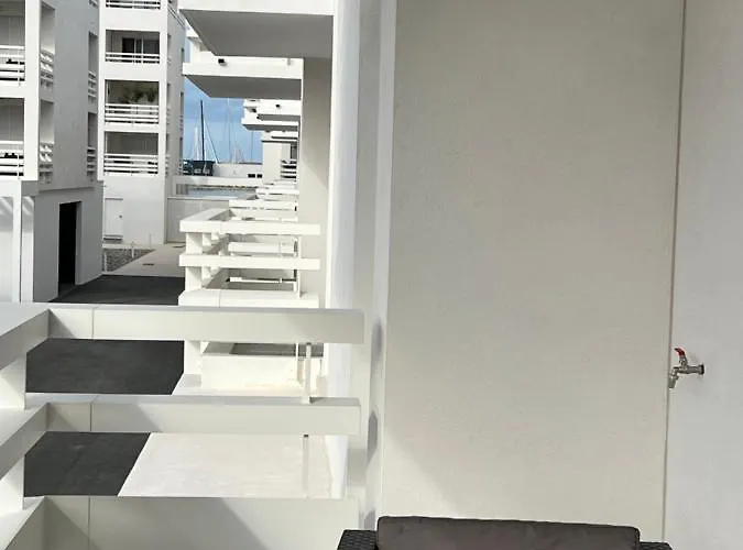 Appt 4 Personnes Tribord Apartman